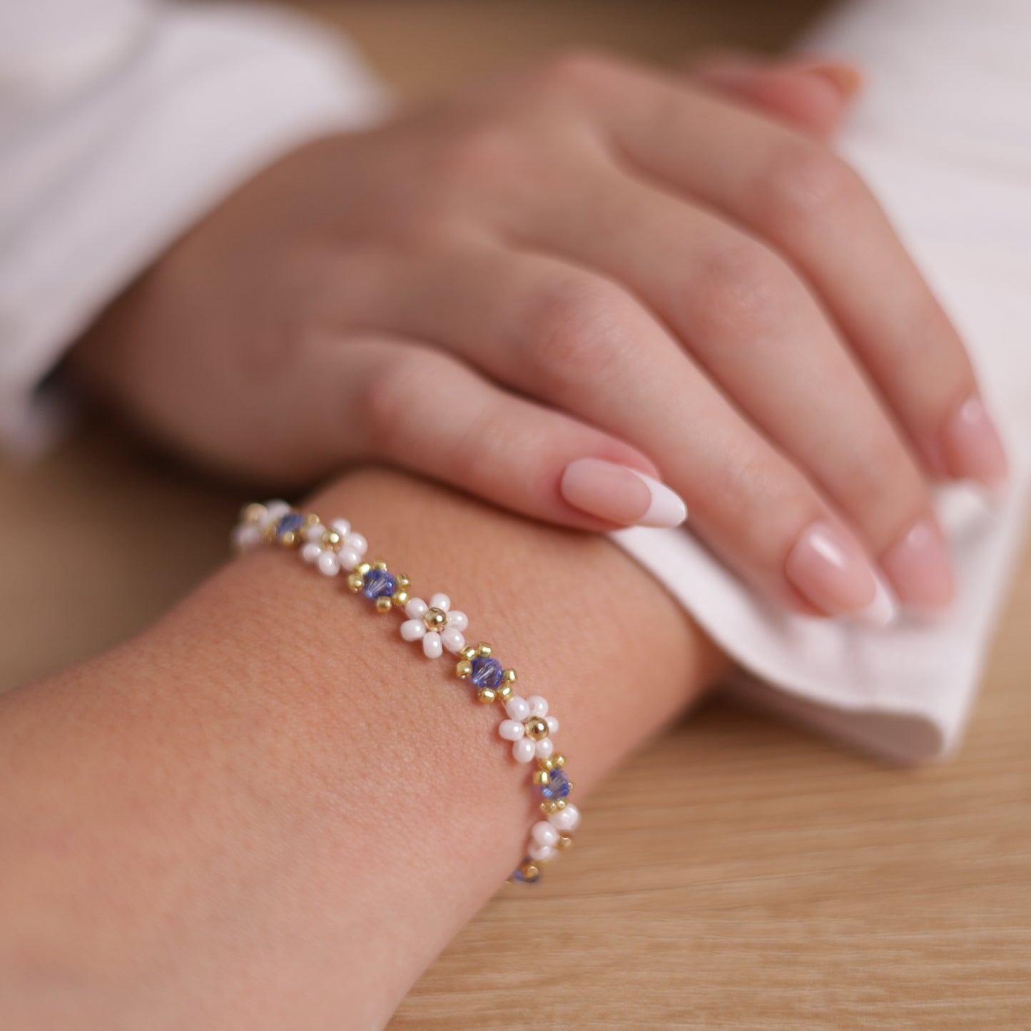 Náramek AVELINE zl.