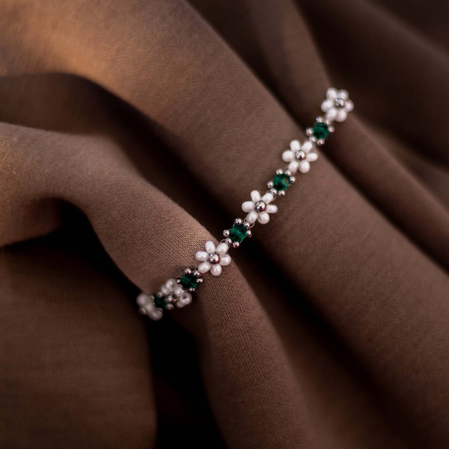 Náramek ELARA stř.