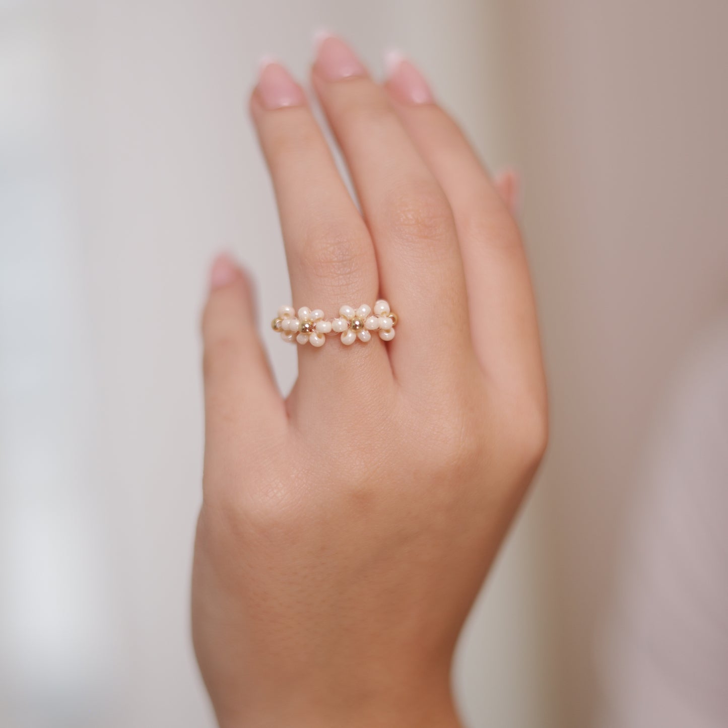 Prstýnek BEATRICE zl.